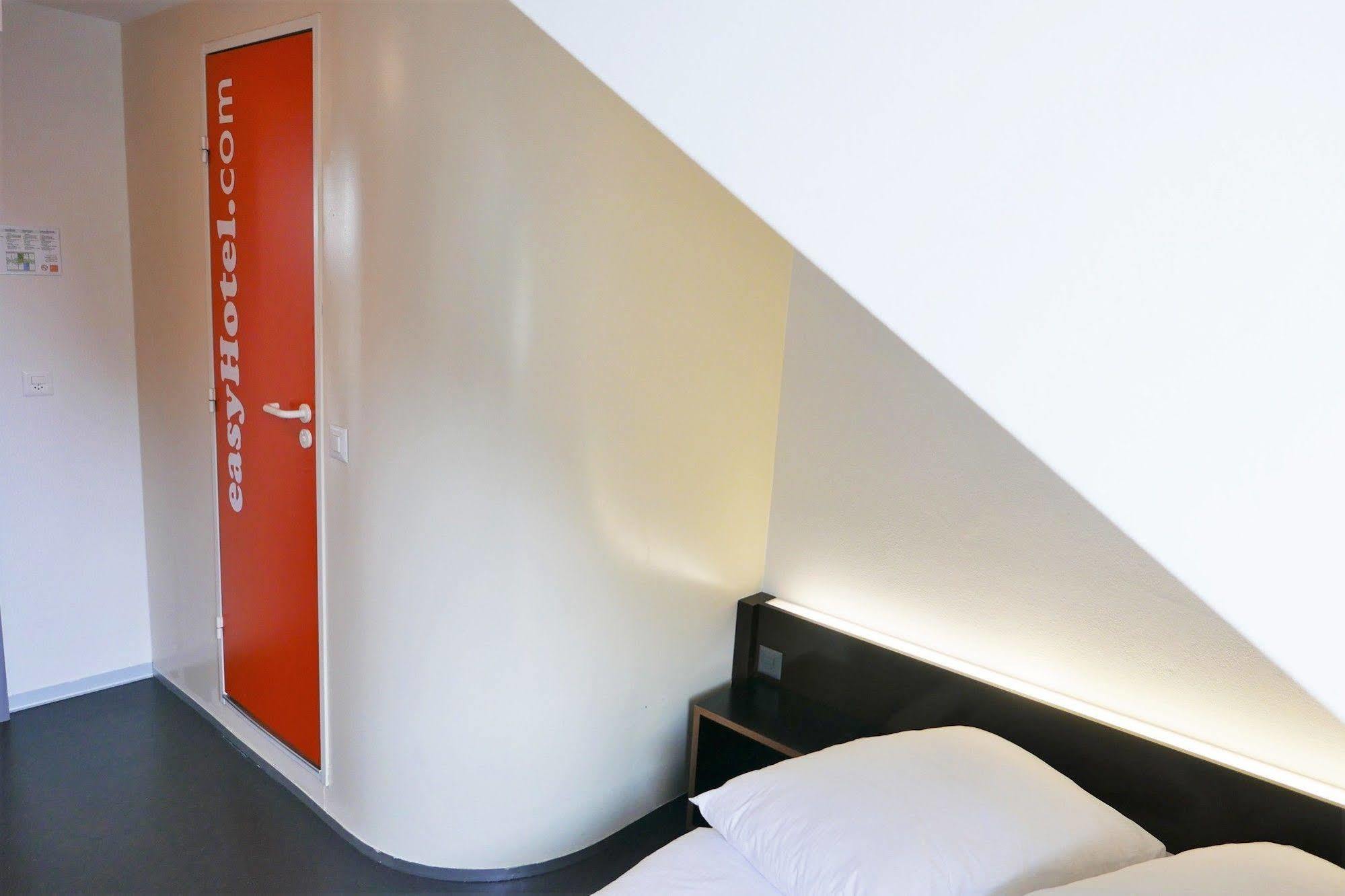 Easyhotel Zuerich City Centre المظهر الخارجي الصورة